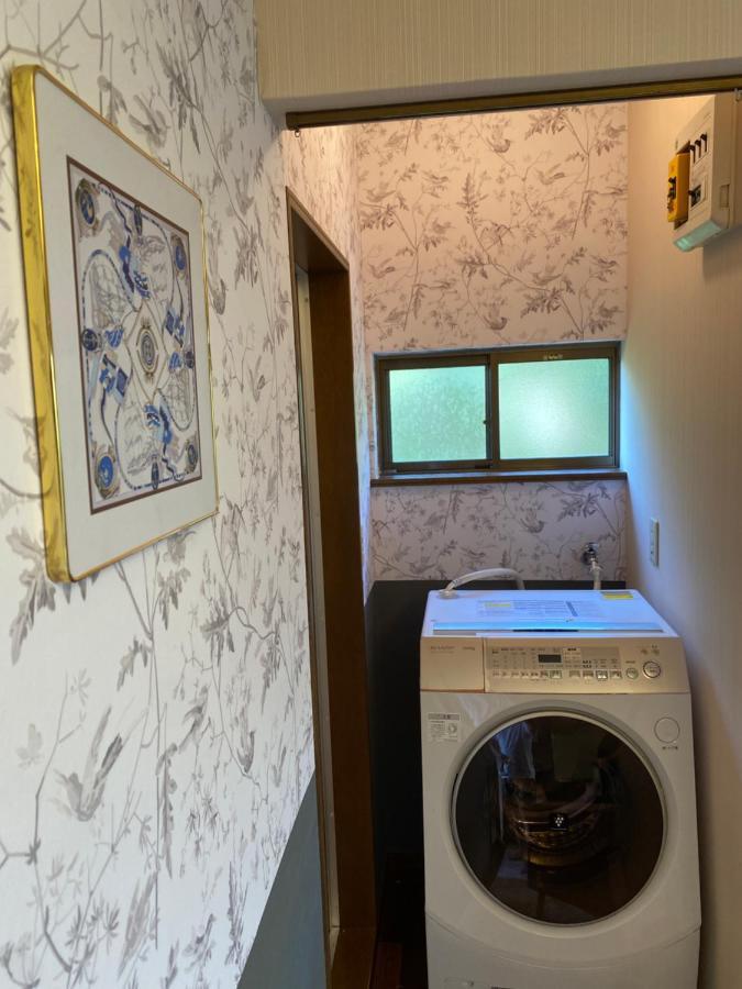 芦ノ湖富士山見えるクラシック部屋201 Lägenhet Hakone Exteriör bild